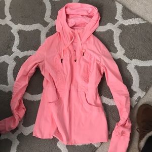 ****SOLD****pink reversable lululemon jacket
